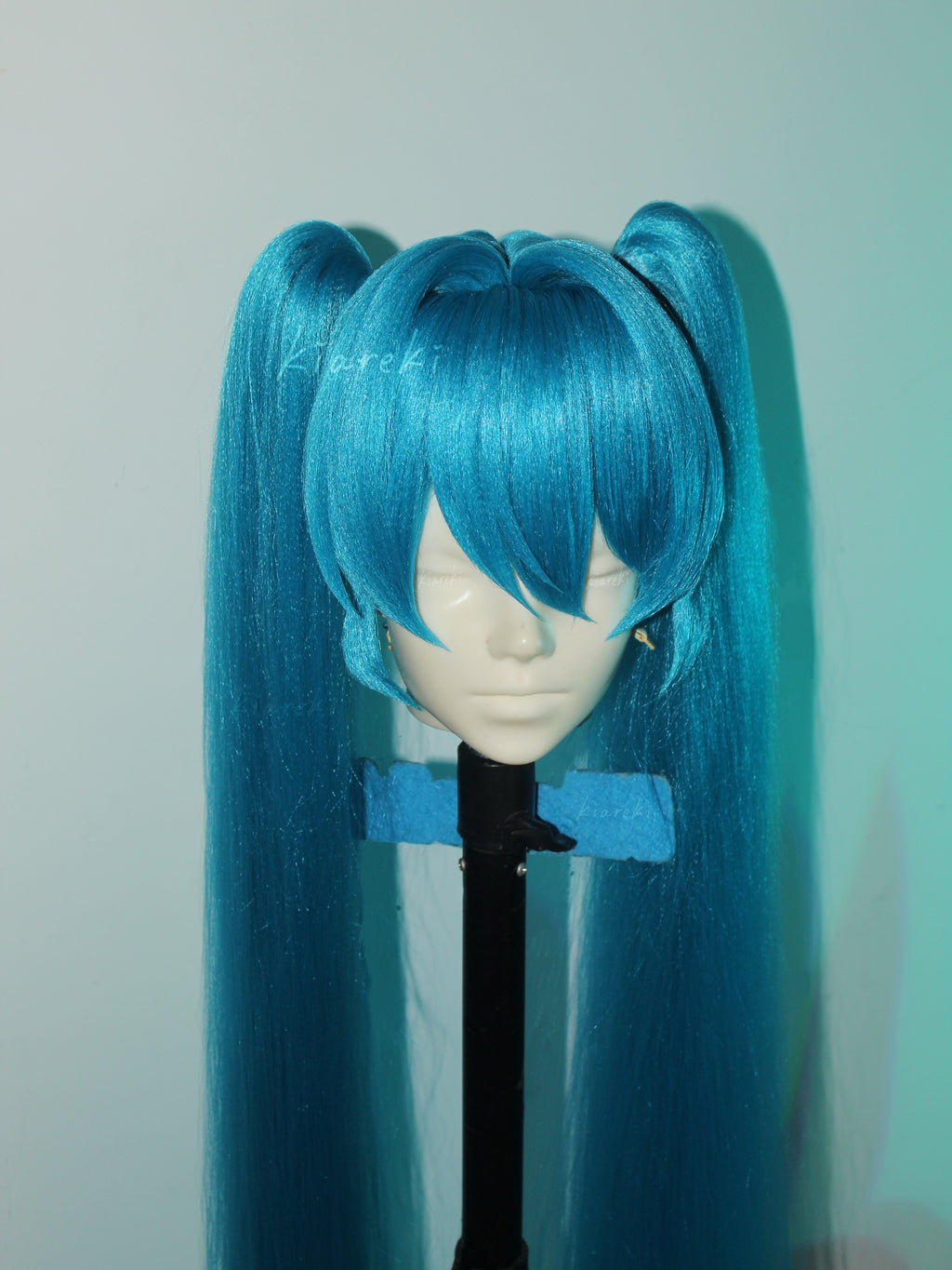 Hatsune Miku Basic version (turquoise)